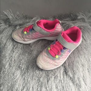 Fila Tennis Shoes Velcro-close Girls size 2